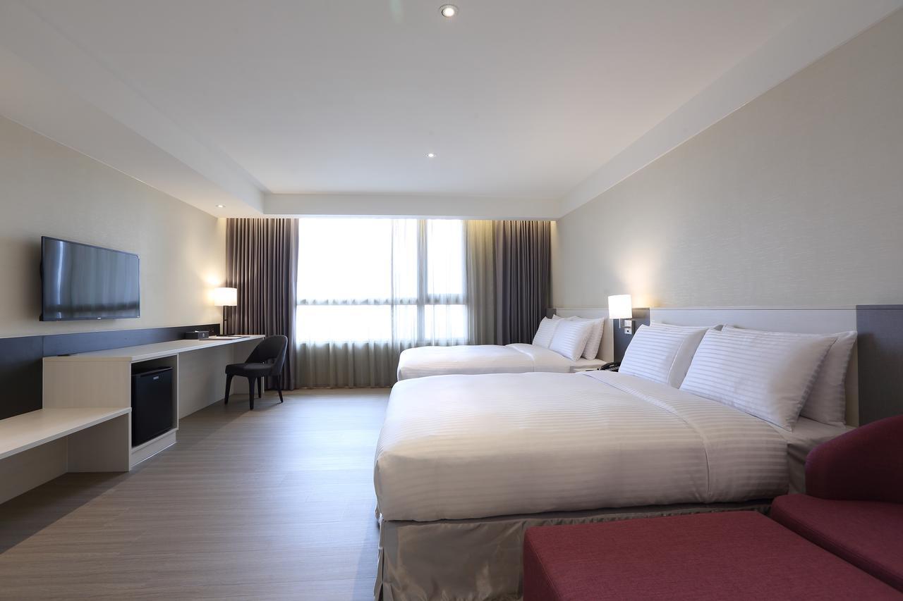 Full Kind Hotel เมืองฮวาเหลียน ภายนอก รูปภาพ